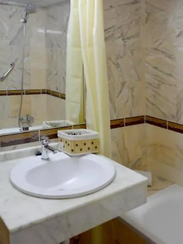 Casa Patio Palmeras Con Piscina * Κόρδοβα