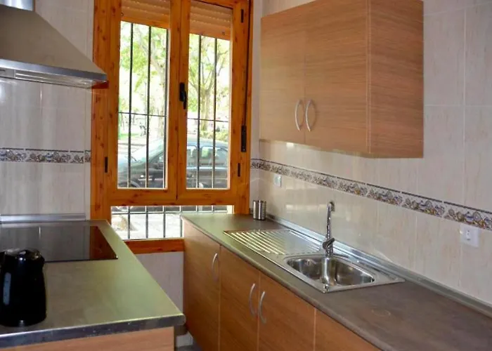 Casa Patio Palmeras Con Piscina Κόρδοβα