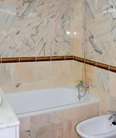 Casa Patio Palmeras Con Piscina Кордова