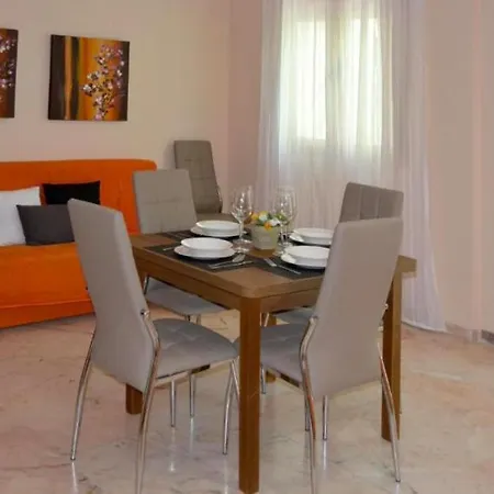 Casa Patio Palmeras Con Piscina * Кордова