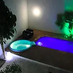 Апартаменты Casa Patio Palmeras Con Piscina Кордова